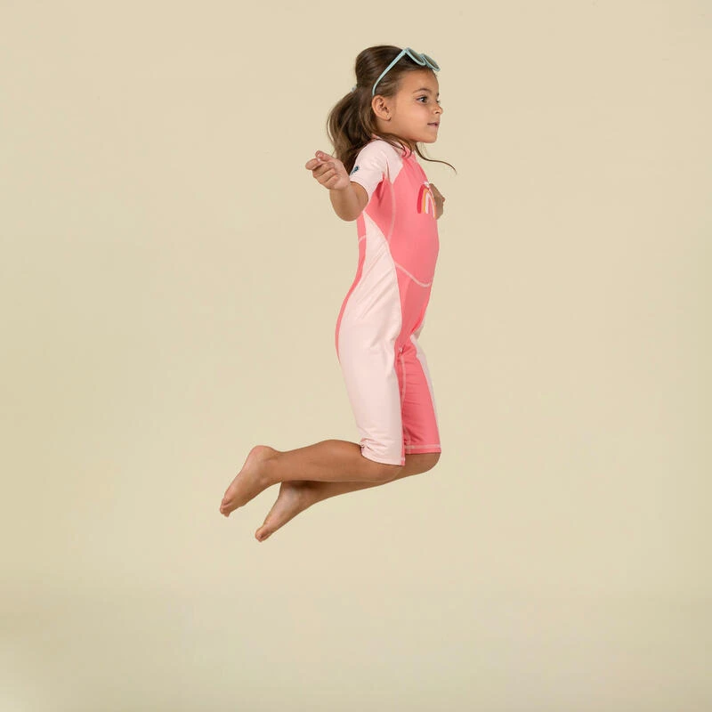 Combinaison Anti UV Bébé Kloupi Rose Imprimé ARC EN CIEL 6 Combinaison Anti UV Bébé Kloupi Rose Imprimé ARC EN CIEL – Image 4