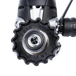 Mares Détendeur De Plongée Sous-marine DUAL ADJ 52x DIN 300 Bars -Aqua Soldes detendeur de plongee sous marine dual adj 52x din 300 bars 5