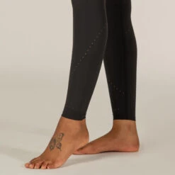 LEGGING DE SURF ANTI UV RACHEL NOIR SECONDE PEAU ET TAILLE HAUTE GAINANTE -Aqua Soldes legging de surf anti uv rachel noir seconde peau et taille haute gainante 4
